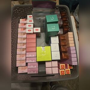 RESELLER BUNDLE - KBeauty - 73 Pieces